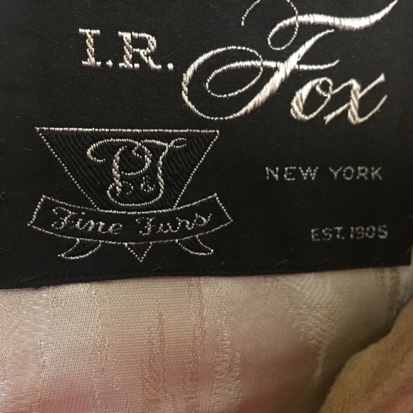 I.R. Fox,Woman, Genuine Fur Jacket,Size M,long sleeve, buttons,Internal lining.! - Picture 6 of 8